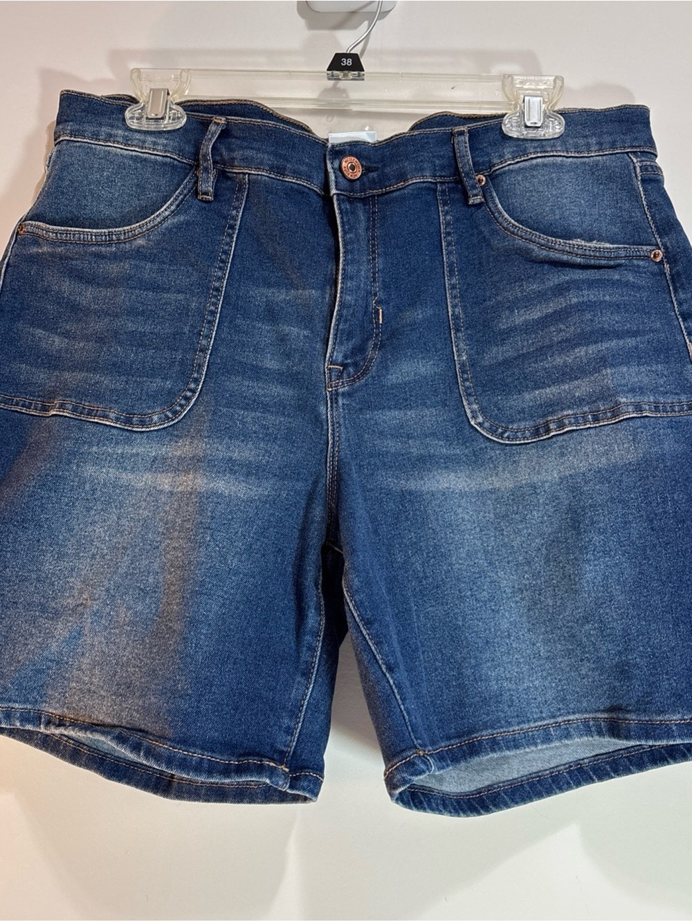 Nicole Miller Women’s SOHO Dark Blue Denim Shorts - Classic Casual. 1174